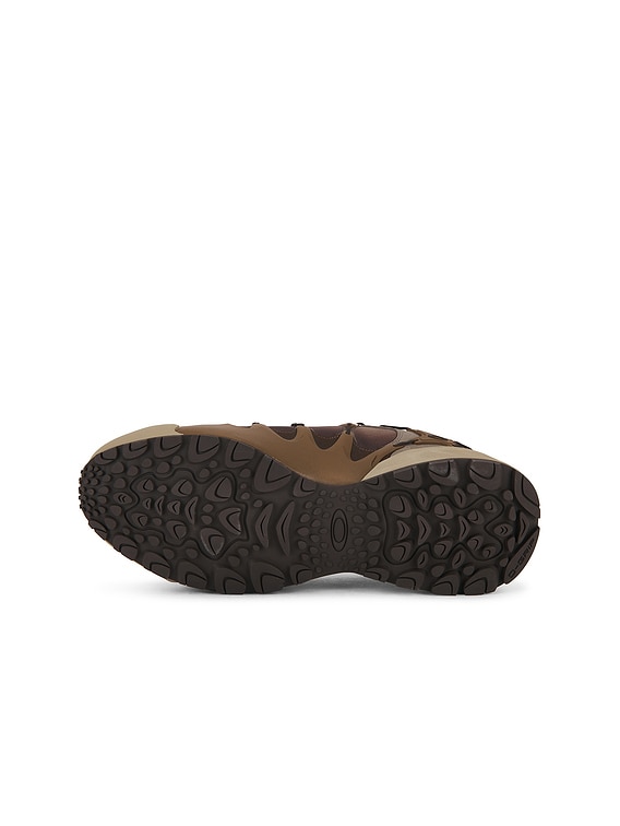 Oakley Factory Team Ibex Sneaker in Coffee | FWRD