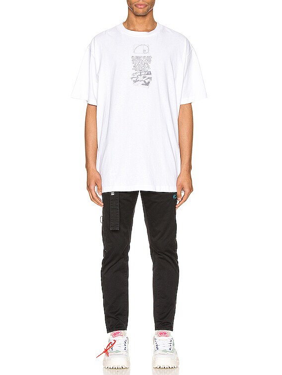 OFF-WHITE Dripping Arrows Tee in White & Black | FWRD