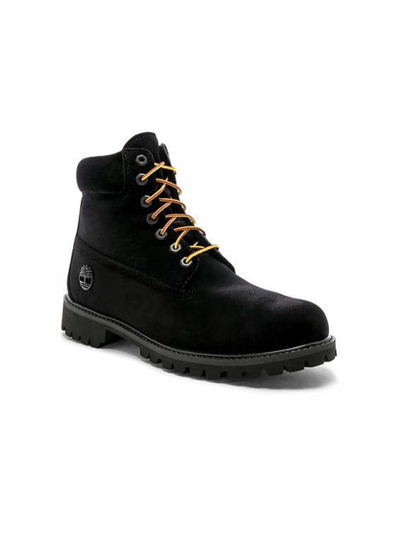 OFF-WHITE x Boots in Black FWRD