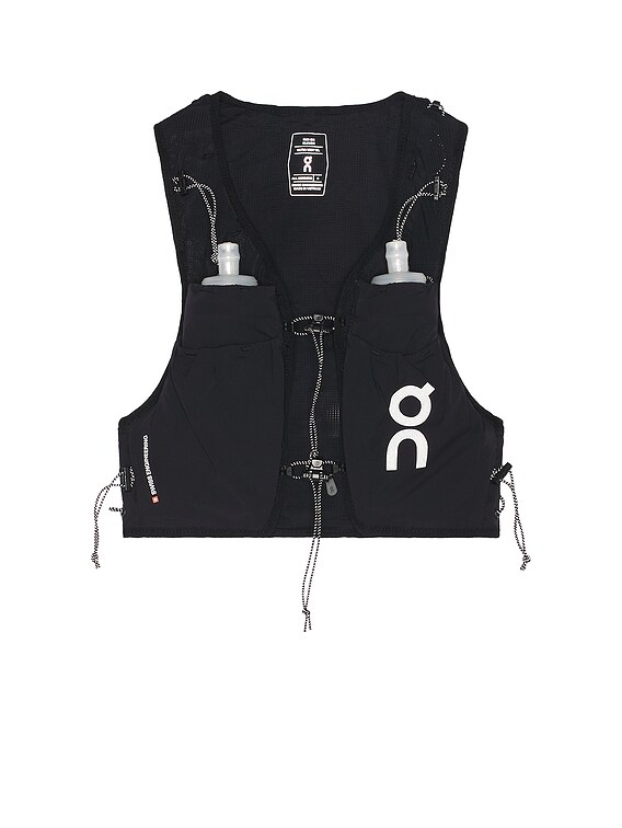 On Ultra Vest 10L in Black | FWRD On Ultra Vest 10L in Black | FWRD