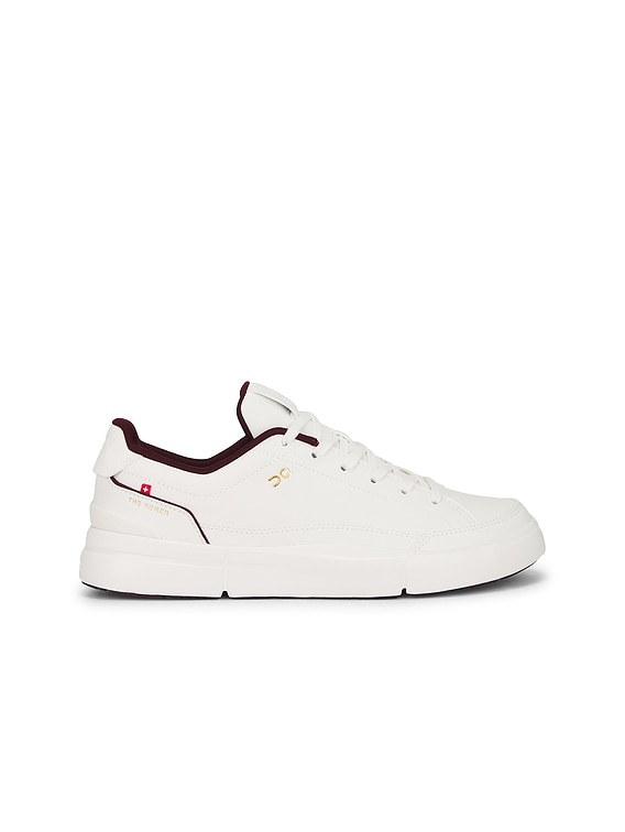 【モリもり】On THE ROGER Centre Court On The Roger Centre Court in Ivory & Maroon | FWRD