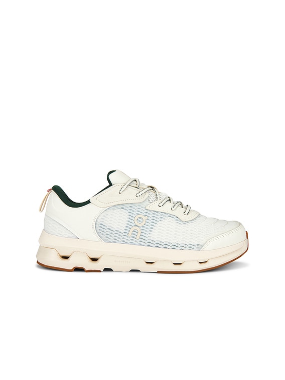 On x Zendaya Cloudzone Moon in Ivory & Holly | FWRD