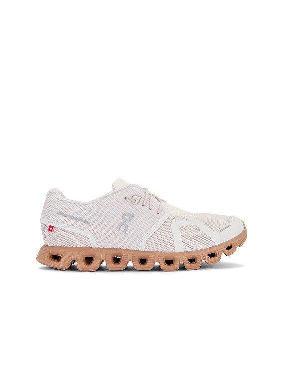On Cloud 5 Sneaker in Sand & Rosebrown | FWRD