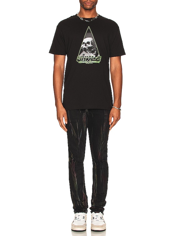 海外限定 PLEASURES X UNKLE SOUNDSCAPE グラフィック Tシャツ Pleasures x Unkle Soundscape T-shirt in Black | FWRD