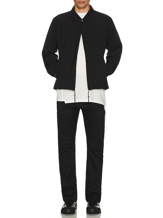 POST ARCHIVE FACTION (PAF) 8.0 Coach Jacket Right 於黑色| FWRD