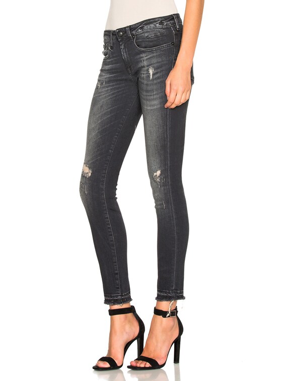r13 alison crop