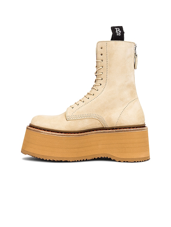 【関税込み】R13 ベージュ&ブラウン Double Stack ブーツ R13 Double Stack Lace-Up Boot in Khaki | FWRD