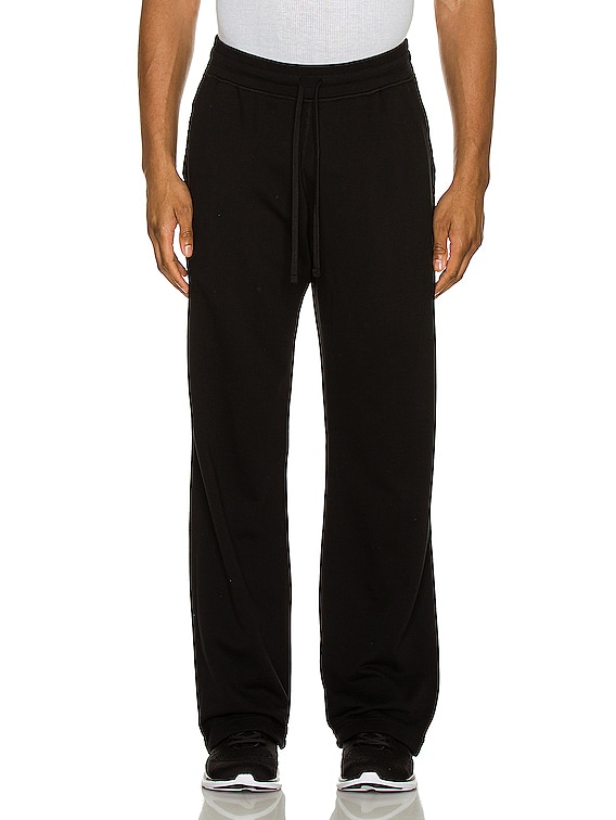 Reigning Champ Relaxed Sweatpant in Black | FWRD