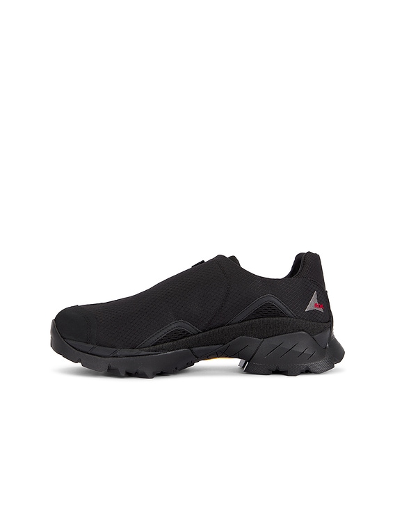 靴 ROA Hiking Minaar 43 ROA Hiking Minaar in Black | FWRD