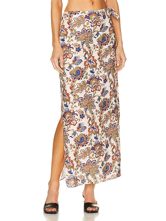 bettina floral lace midi dress Bettina Pink Plunge-Neck Maxi Dress With Gathered-Detailing – Club L London main image 1