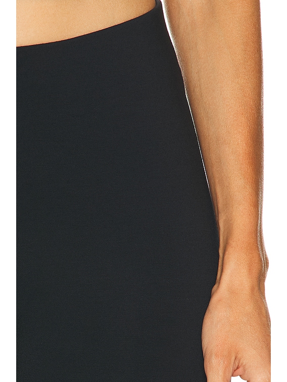 Smooth Lounge Capri Pant