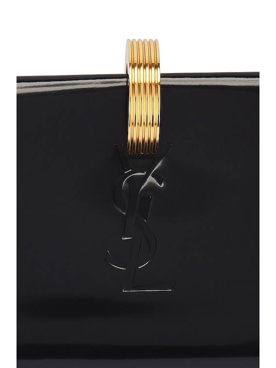 【関税＆送料込み】Saint Laurent Pw Minaudiere Saint Laurent New Minaudiere Clutch in Noir | FWRD