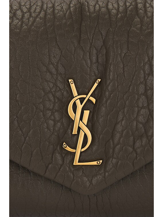 YSL テリーブランケット SAINT LAURENT Cassandre leather-trimmed shearling shoulder bag