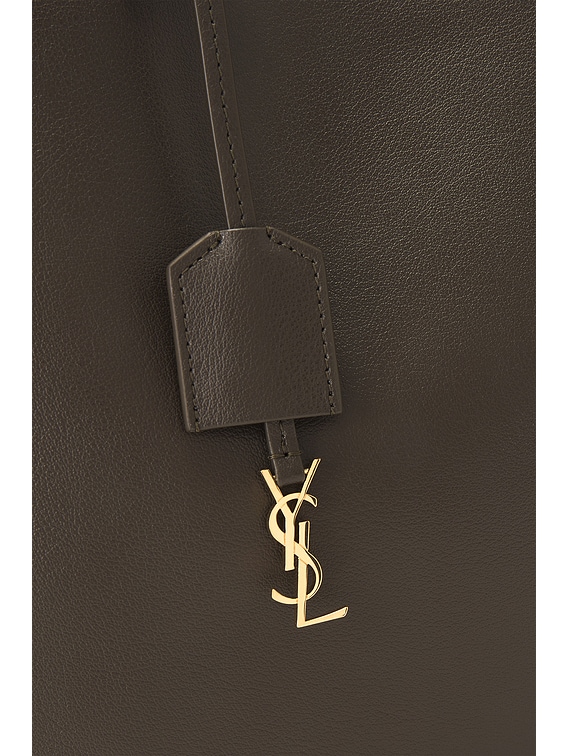 【関税＆送料込み】SAINT LAURENT Lacedup Saint Laurent Severine Pumps In Patent Leather | Saks Fifth