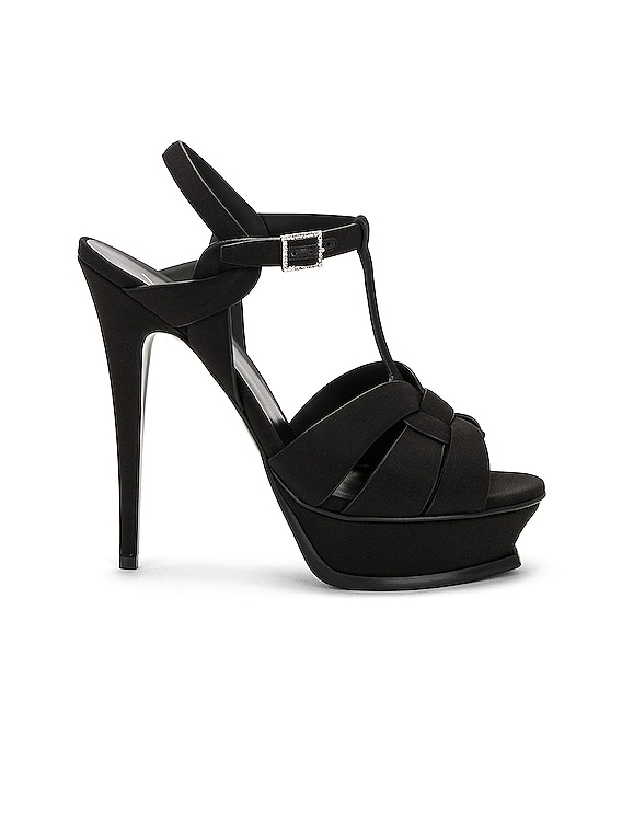 【SAINT LAURENT】tribute platform サンダル Saint Laurent Tribute Platform Sandal in Nero | FWRD