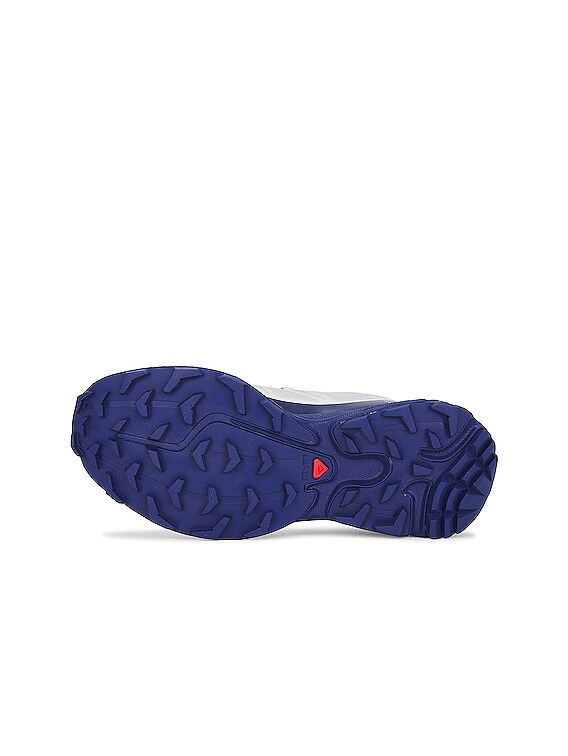 Salomon XT-6 GTX Sneaker in Blue Print, Heather, & White | FWRD