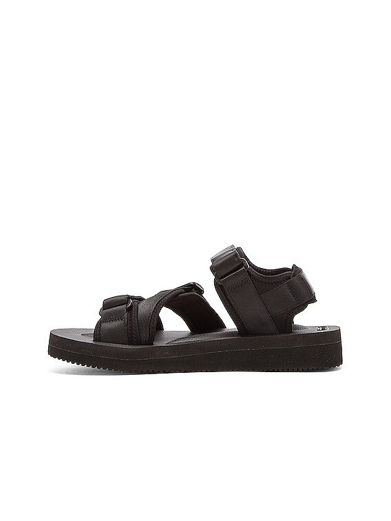 Suicoke KISEE V Sandals in Black FWRD