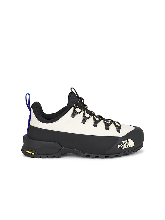 The North Face Glenclyffe in Desert Stone & TNF Black | FWRD
