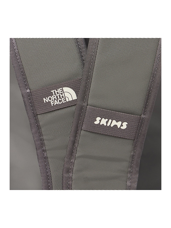 x SKIMS Large Base Camp Duffel Bag