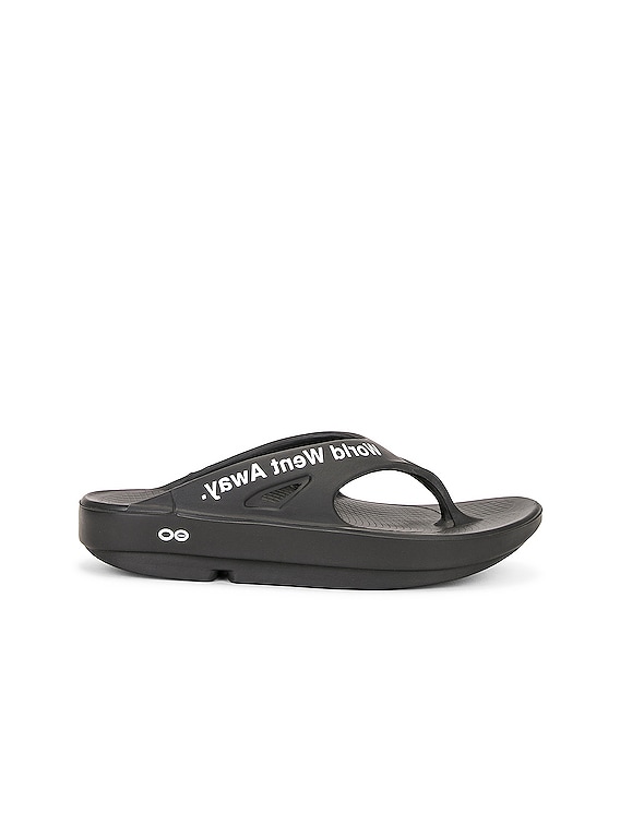 TAKAHIROMIYASHITA The Soloist x OOFOS Sandal in Black | FWRD