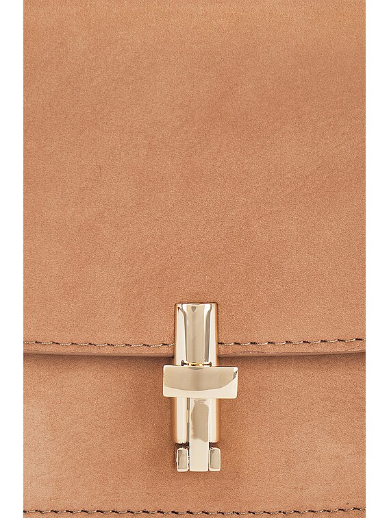 【新作】The Row Sofia スエード ショルダーバッグ Tundra Lg THE ROW Nubuck E/W Sofia Crossbody Tundra 1508644 | FASHIONPHILE