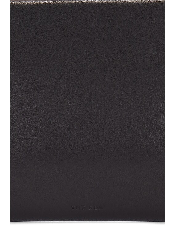 THE ROW*ラグジュアリー*大人綺麗*シンプル*Flat Clutch THE ROW*ラグジュアリー*大人綺麗*シンプル*Flat Clutch