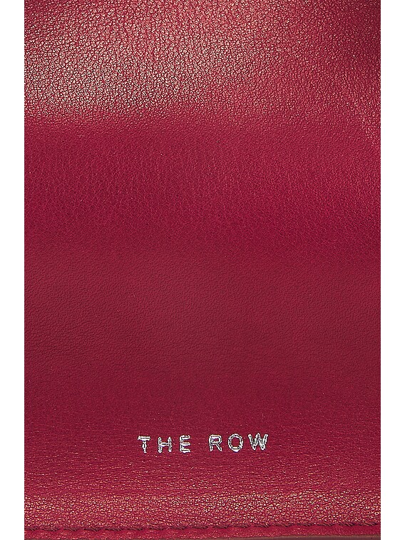 【THE ROW】Margaux10 バーガンディ スムースレザー The Row SOFT MARGAUX 10 バッグ - Burgundy | FWRD