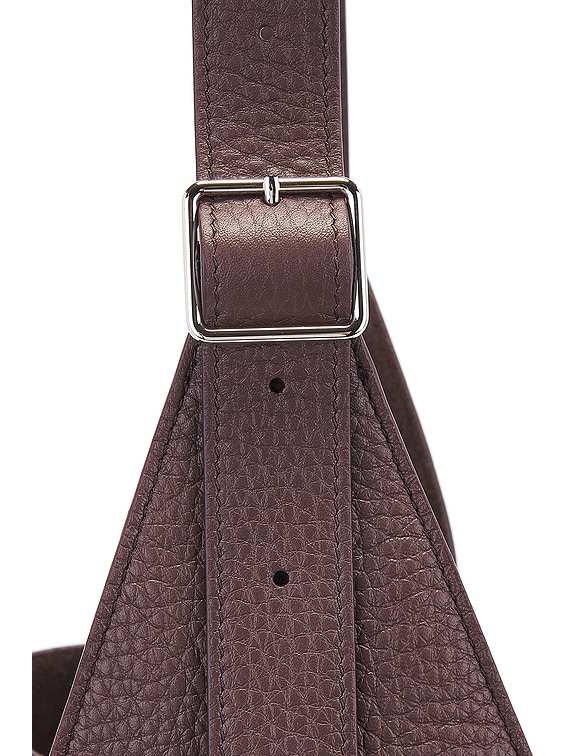 （セレブ御用達）The Row Blake レザー ホーボーバッグ Women's Blake Hobo bag | THE ROW | 24S