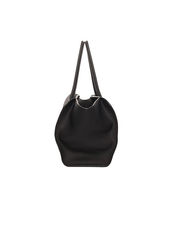 バッグ the row Marlo bag The Row Marlo 14 Bag in Black Ans | FWRD