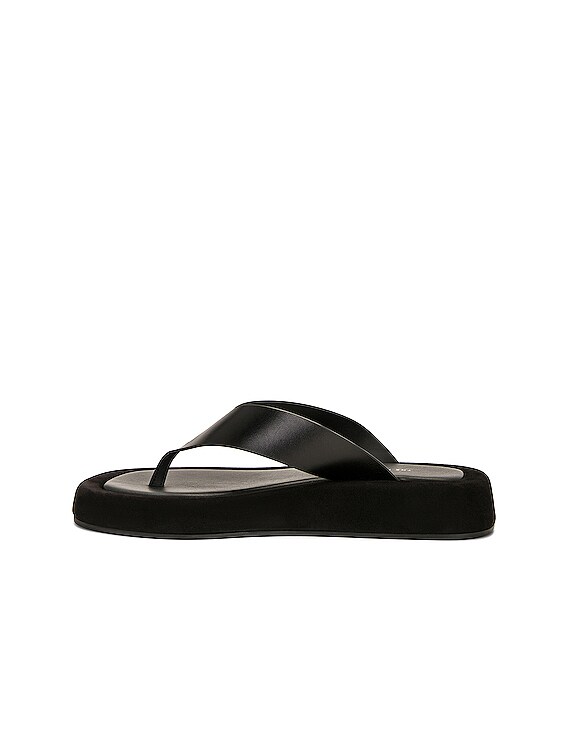 The Row GINZA サンダル - Black & Black | FWRD