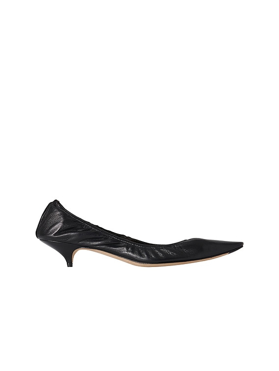 The Row Liisa Pump in Black | FWRD