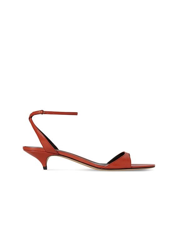 サンダル・ミュール THE ROW 'Vika' sandals Orange Vika Ankle Strap Kitten Heel Red in Leather – The Row