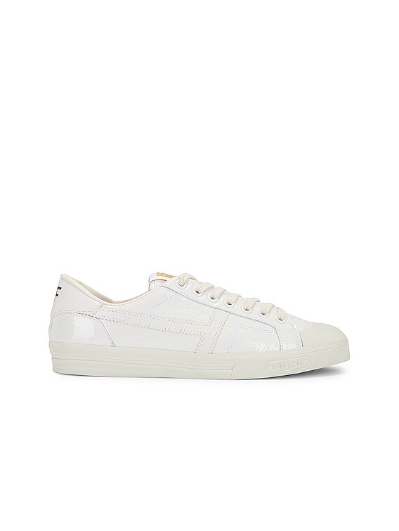 TOM FORD Crackled Shine Leather Low Top Sneakers in Chalk