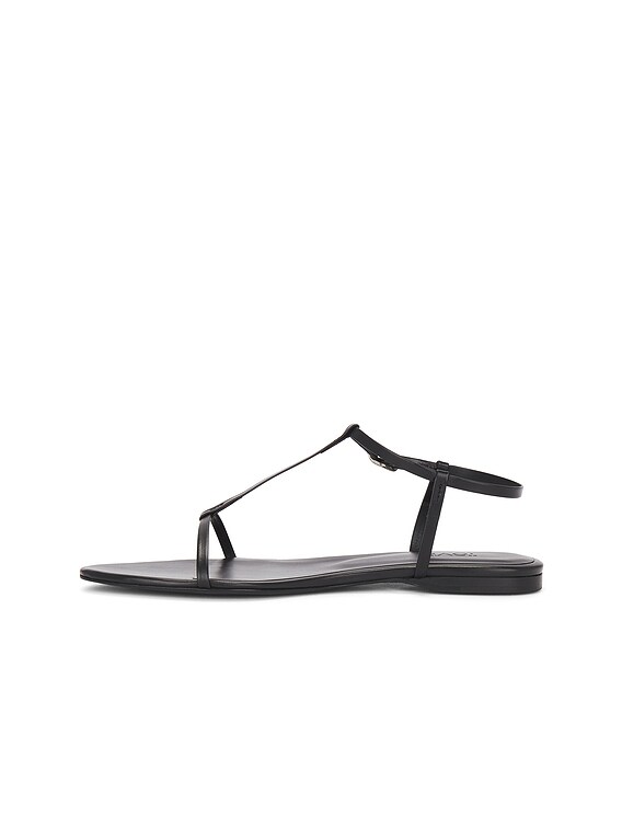 Rene Sandal