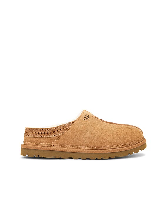 UGG Neuman in Chestnut FWRD