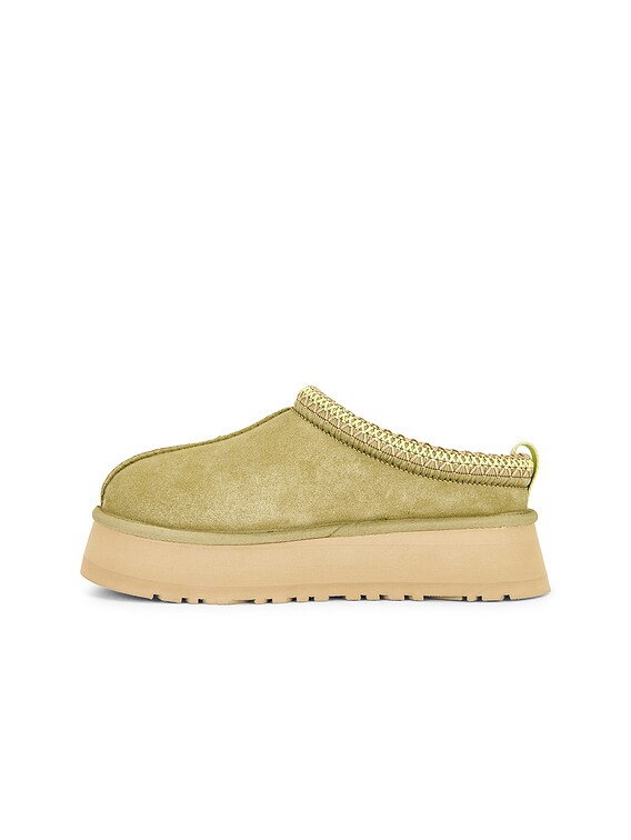 うさ UGG Tazz II Slipper in Muted Brass | FWRD