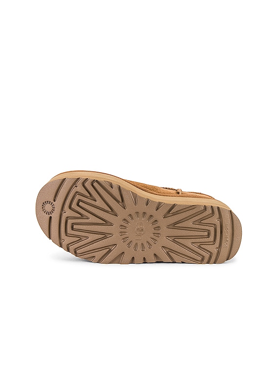 UGG Classic Ultra Mini Platform Boot in Chestnut | FWRD