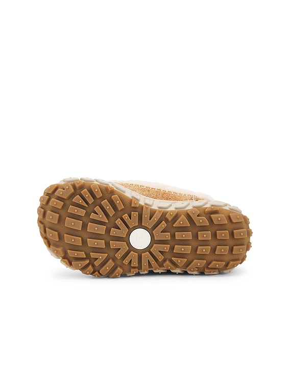 Venture Daze Ultra Mini Cozy Boot