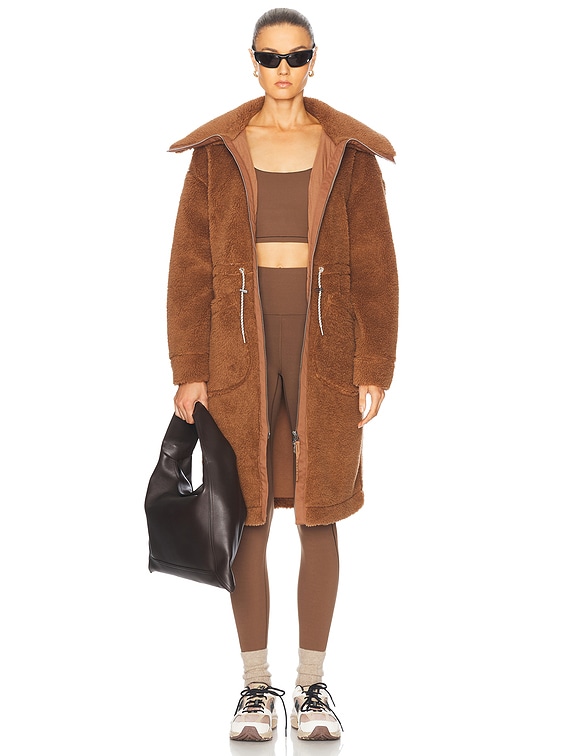 Varley Logan Sherpa Coat in Pecan Pie | FWRD