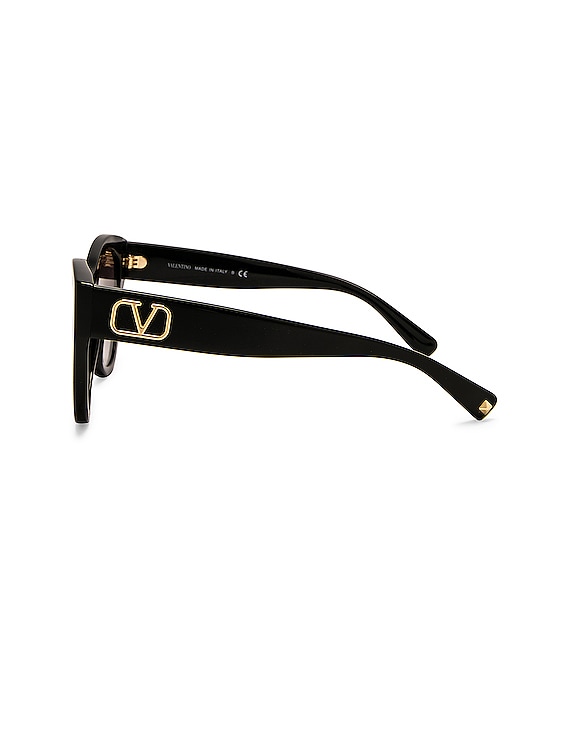Valentino Garavani Valentino Logo Cat Eye Sunglasses in Black 