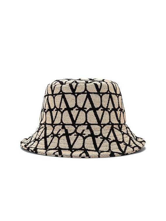 V Logo Bucket Hat