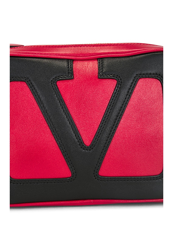 バッグ・カバンその他 Valentino Garavani Viva Superstar crossbody bag red/black Valentino Garavani Viva Superstar Cross Body Bag | Red