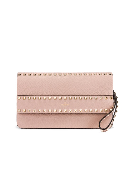 valentino rockstud clutch poudre