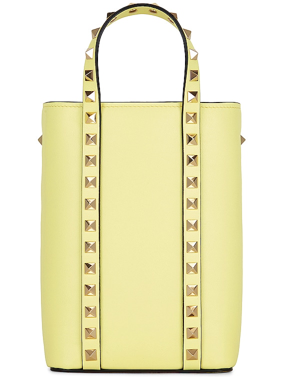 Rockstud Spike Small Leather Shoulder Bag in Yellow - Valentino