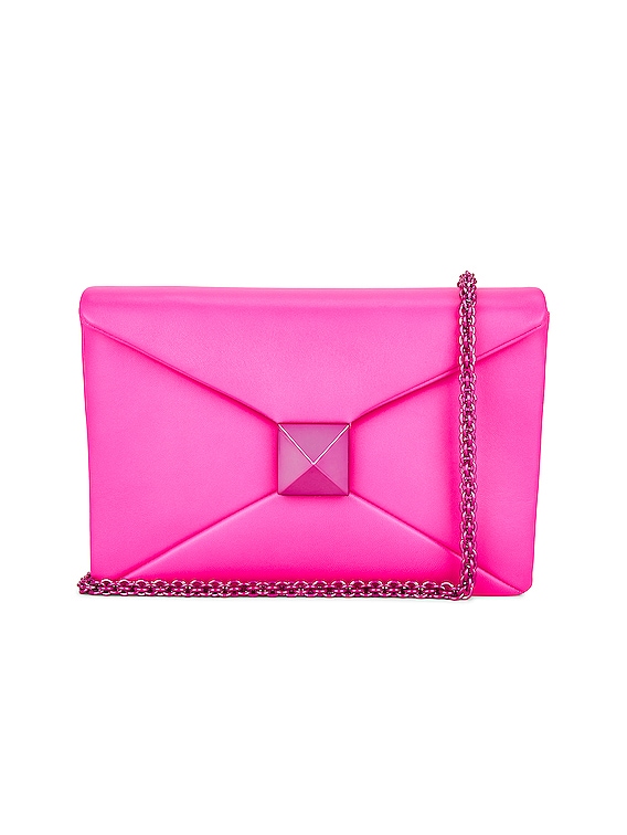 One Stud Leather Shoulder Bag in Pink - Valentino Garavani