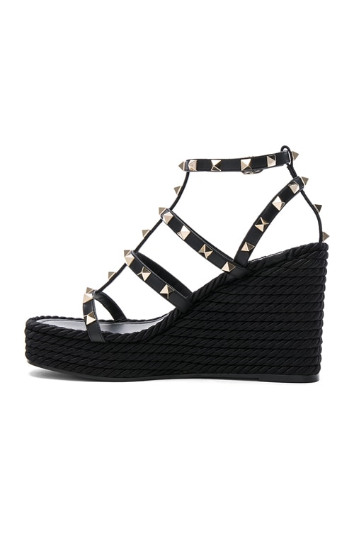 Valentino Garavani ROCKSTUD エスパドリーウエッジ - Black | FWRD