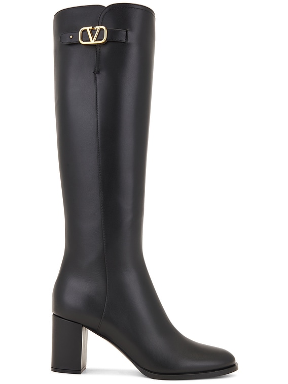 Valentino Garavani V Logo Signature Boot in Nero | FWRD
