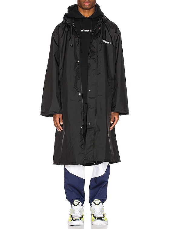 VETEMENTS Copyright Raincoat in Black & White | FWRD