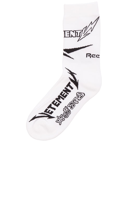 VETEMENTS x Reebok Short Metal Socks in 