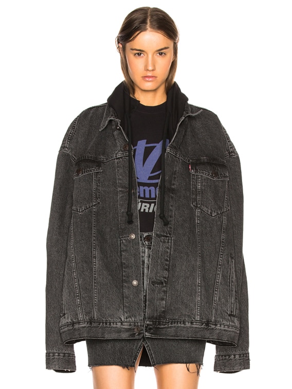 x Levis Oversized Denim Jacket in Black 
